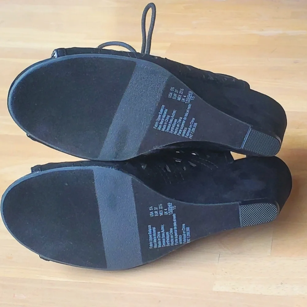 NEW Vintage style Cut-out Peeptoe Lace up Wedge Heels Ankle Black Shoes 5 1/2, 6 - Picture 6 of 7